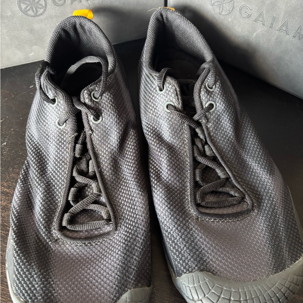 Tesla Bare Trek Men’s 10